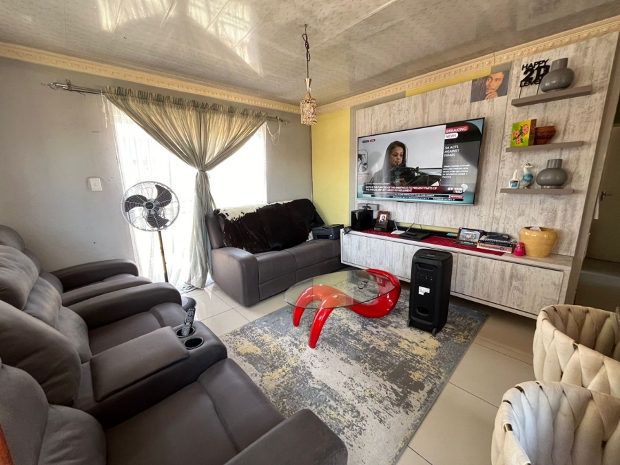 3 Bedroom Property for Sale in Pinehaven Free State